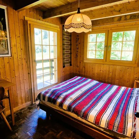 L Houtot Chalet